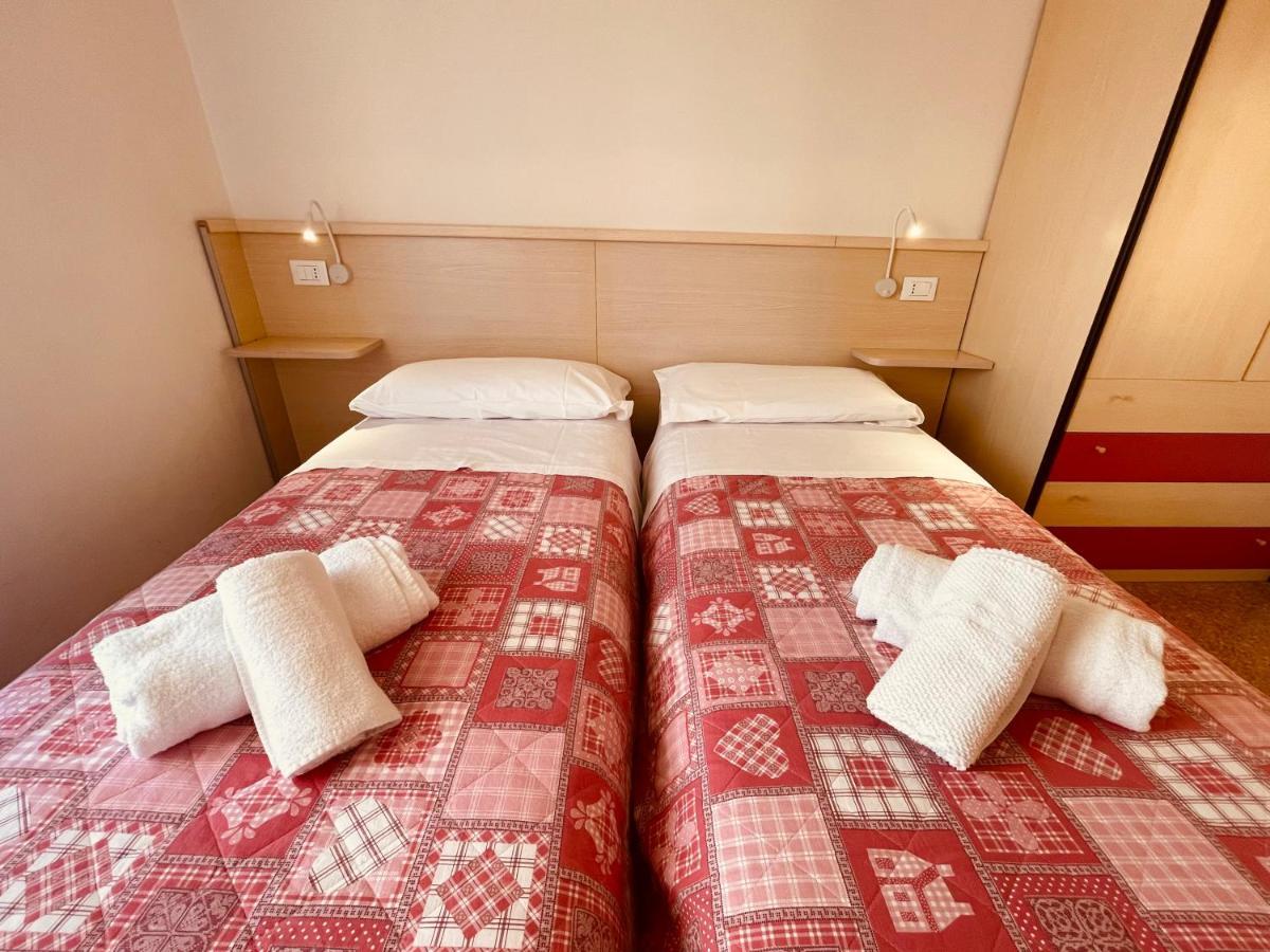 App4Rent Saturno 4 - Family Apartment, Wifi, Parking Lido di Jesolo Luaran gambar