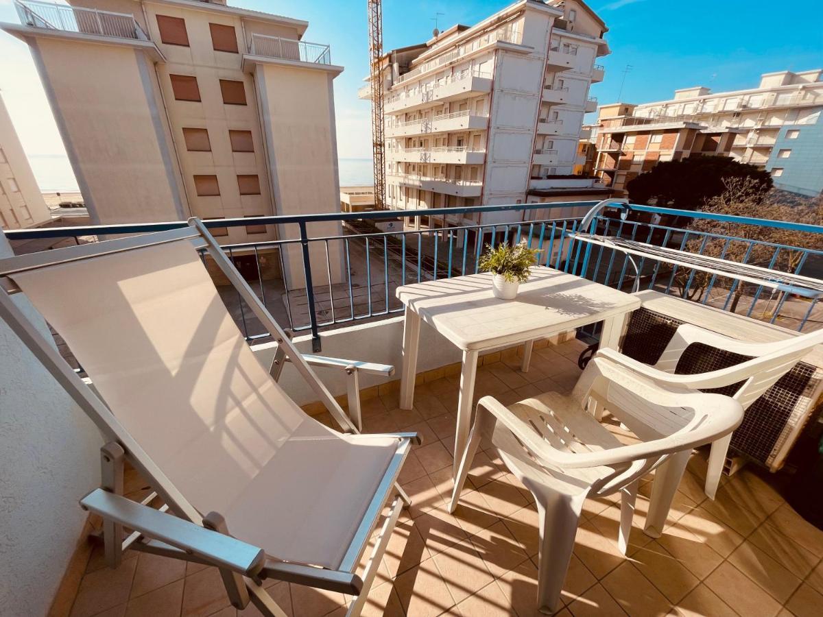 App4Rent Saturno 4 - Family Apartment, Wifi, Parking Lido di Jesolo Luaran gambar