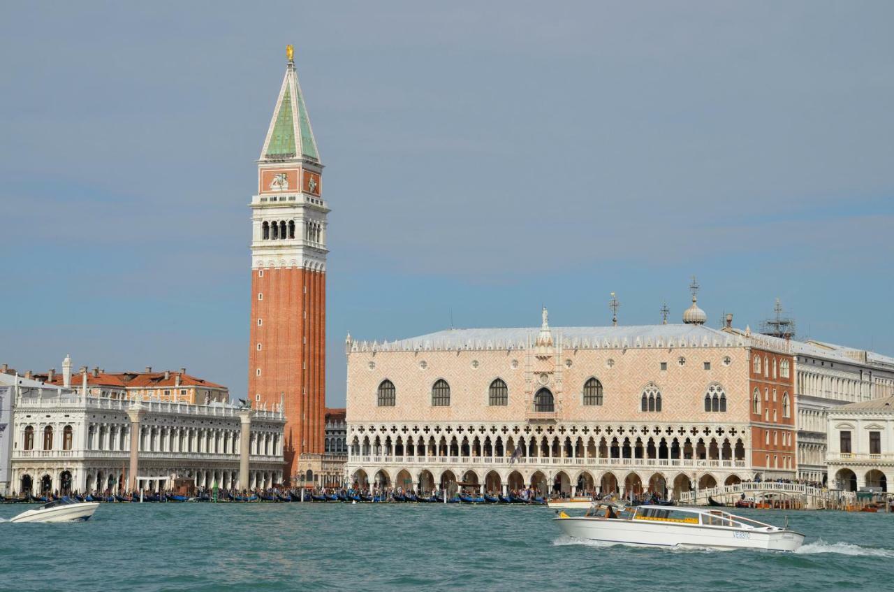 App4Rent Saturno 4 - Family Apartment, Wifi, Parking Lido di Jesolo Luaran gambar