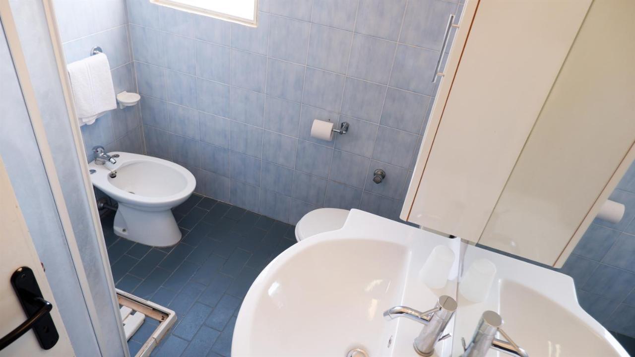 App4Rent Saturno 4 - Family Apartment, Wifi, Parking Lido di Jesolo Luaran gambar